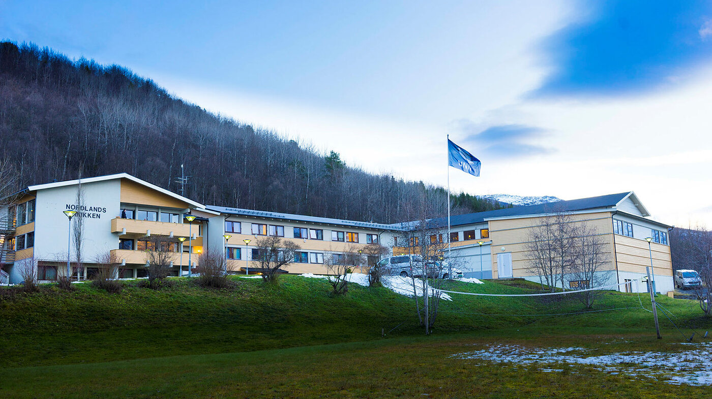 Bildet viser russeksjonen i Narvik, UNN