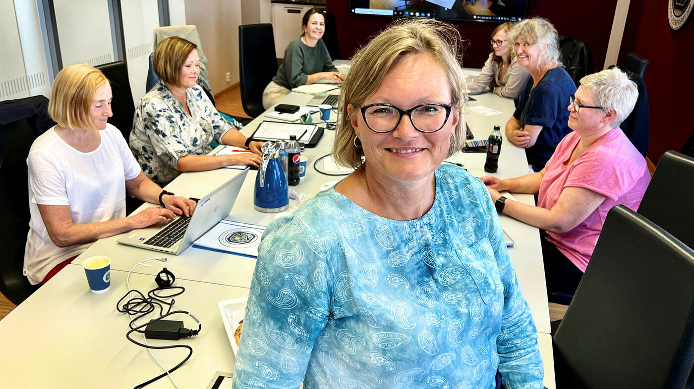 Rita Standal med nominasjonskomiteen