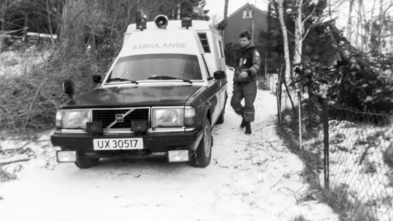 bilde av volvo ambulanse 