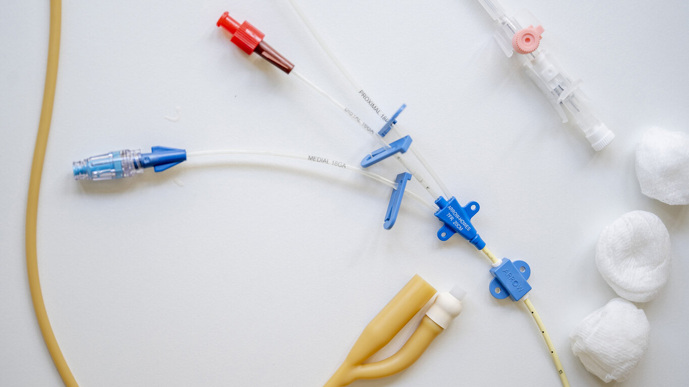 Bilde viser ulike venekateter