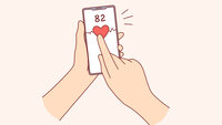 Illustrasjonen viser en mobil som viser et hjerte og tallet 82.