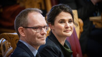 Bildet viser forsknings- og høyereutdanningsminister Oddmund Hoel og kunnskapsminister Kari Nessa Nordtun