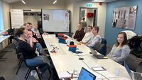 Bilde viser medlemsmøte på fylkeskontoret i Porsgrunn