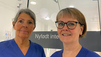 Bildet viser spesialsykepleierne Hanne Høyvik og Lillian Vedvik  