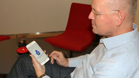 Rolf Gunnar Jørstad i NPE tester ut nettjeneste på mobil